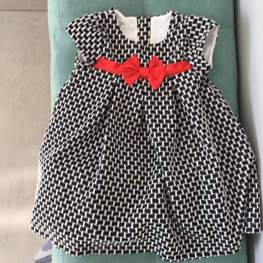 Girl dress 4t